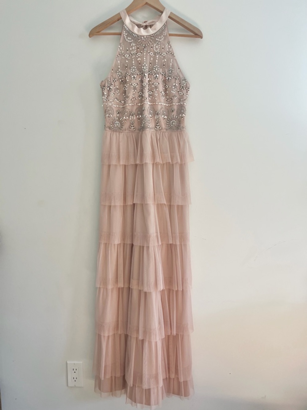 Adrianna Papell Blush Pink Tiered Tulle Skirt Beaded Bodice Ball Gown Dress Sz 6 - Picture 1 of 15
